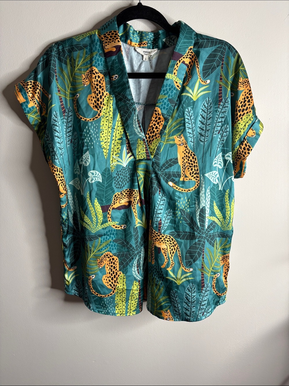 entro Teal Animal Print v neck blouse